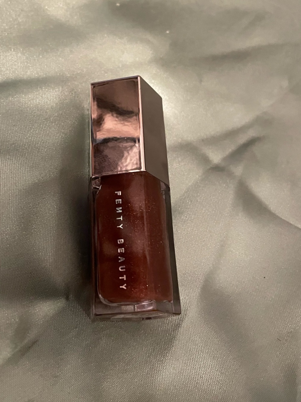 Fenty Mini Gloss Bomb